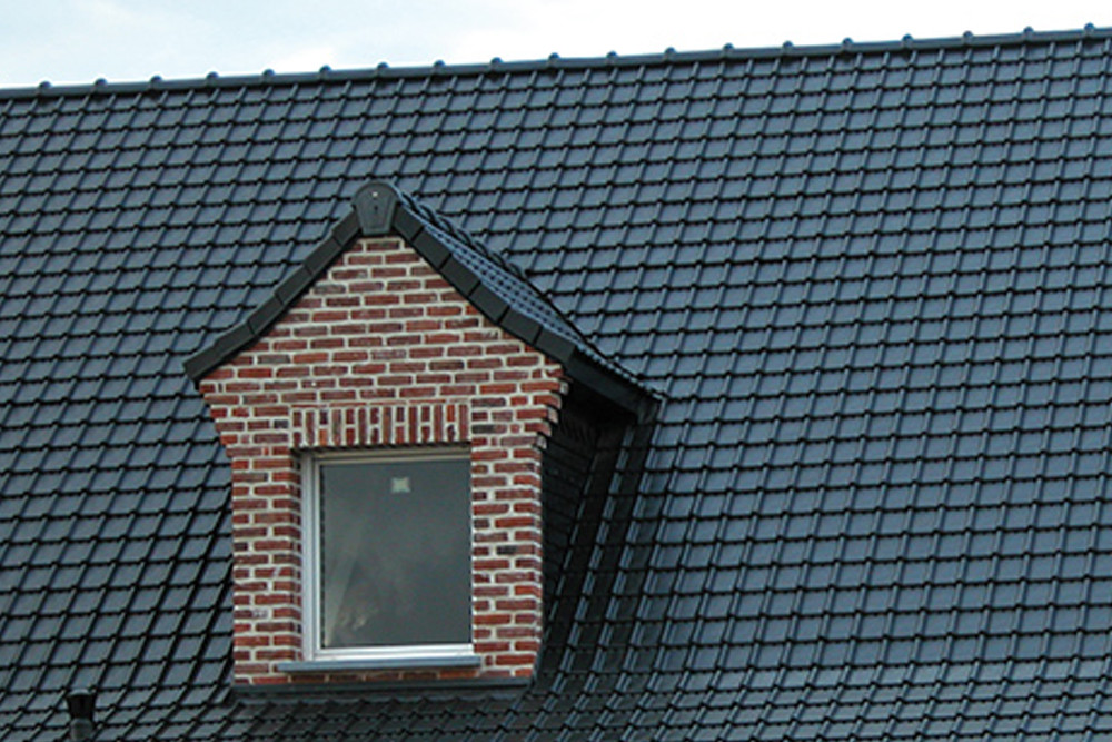 Monopole No.1 Clay Tile, Clay Roof Tiles, McCann Roofing Tiles Ltd.